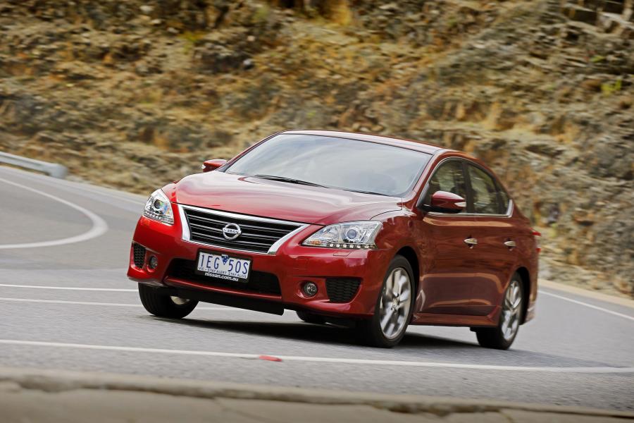  Nissan Pulsar SSS Sedan 2015 года  (фото 9 из 30)